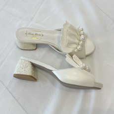 画像2: 【SAMPLE SALE】Maid pearl mule (メイド パール ミュール) (2)